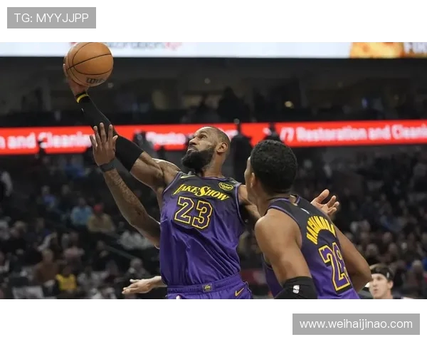 湖人鏖战太阳强强对决詹姆斯率队上演巅峰之夜豪取关键胜利