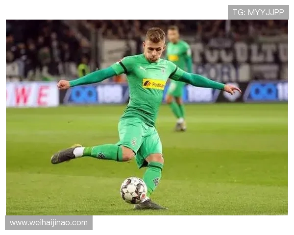 多特蒙德主场迎战门兴格拉德巴赫力争三分力保欧战资格